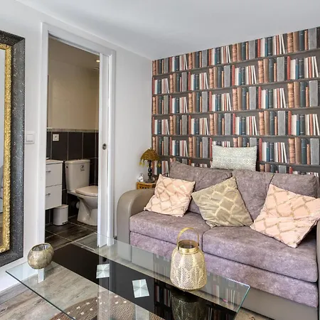 Gorgeous In Holiday home Royan