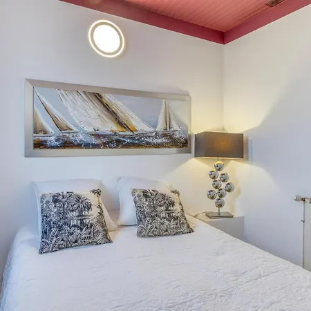 Gorgeous In Holiday home *