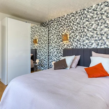 Holiday home Gorgeous In Royan